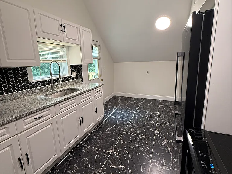 128 Millville Ave #3 — Photo 4