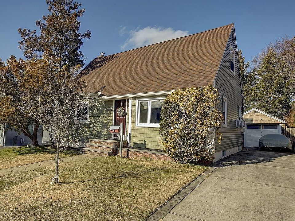 137 William Street, Williston Park, NY 11596 Zillow