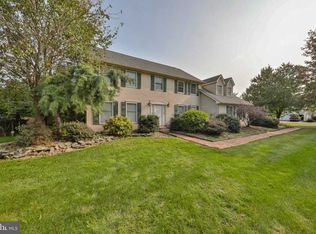 517 Roberts Rd, Nazareth, PA 18064