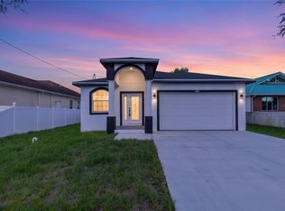 8314 N Paddock Ave, Tampa, FL 33614