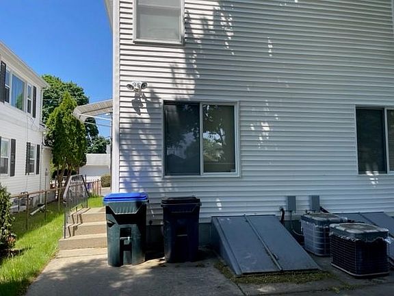 2nd image of 55 Hazael St #2