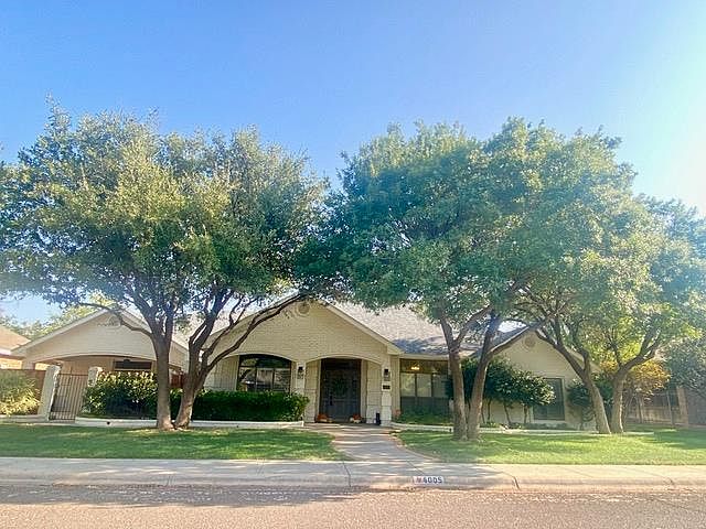 1st image of 4005 Fairwood Dr