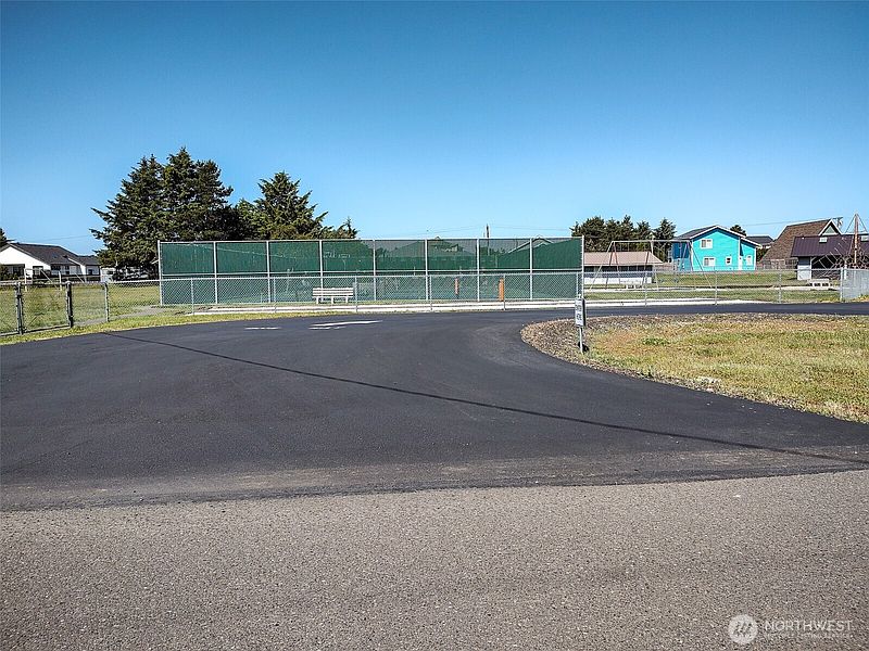 5th image of 474 Volans Avenue SW
