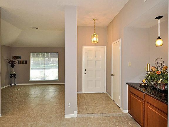 5th image of 19534 Stillhouse Dr