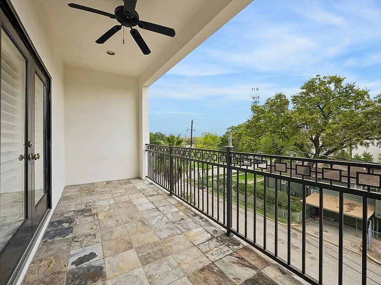 6906 Sewanee St — Photo 4