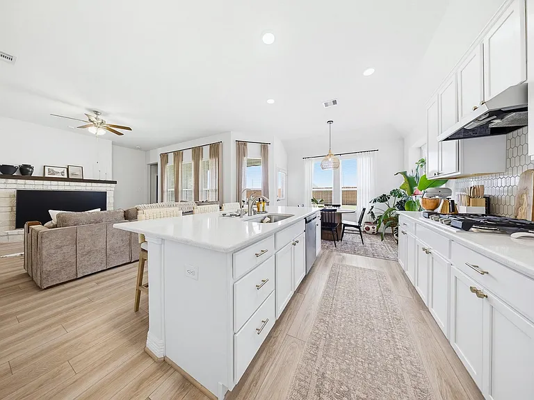 1618 Homewood Point Ln — Photo 9