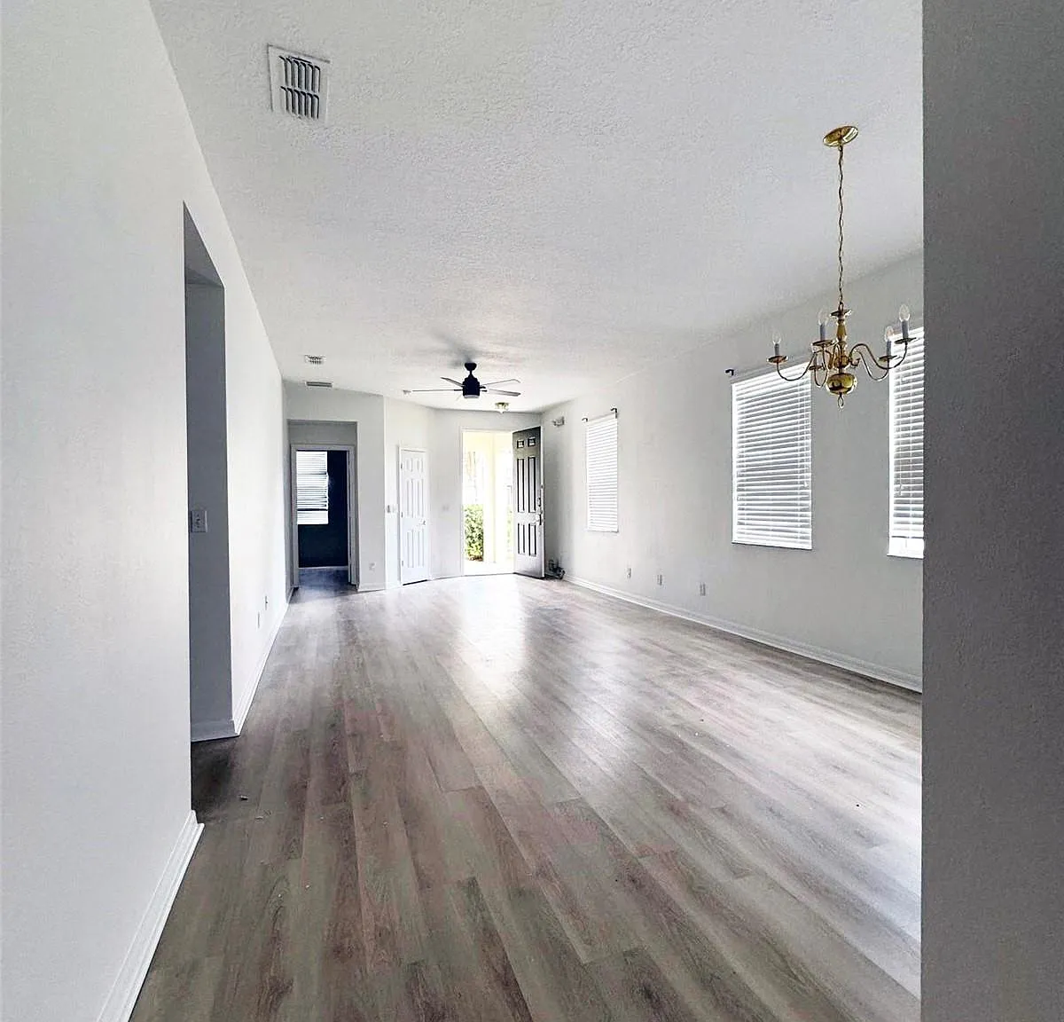 654 Kettering Rd — Photo 3