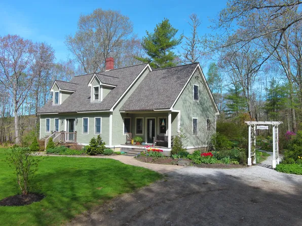 21 Nobleboro Woods Road, Nobleboro, ME 04555