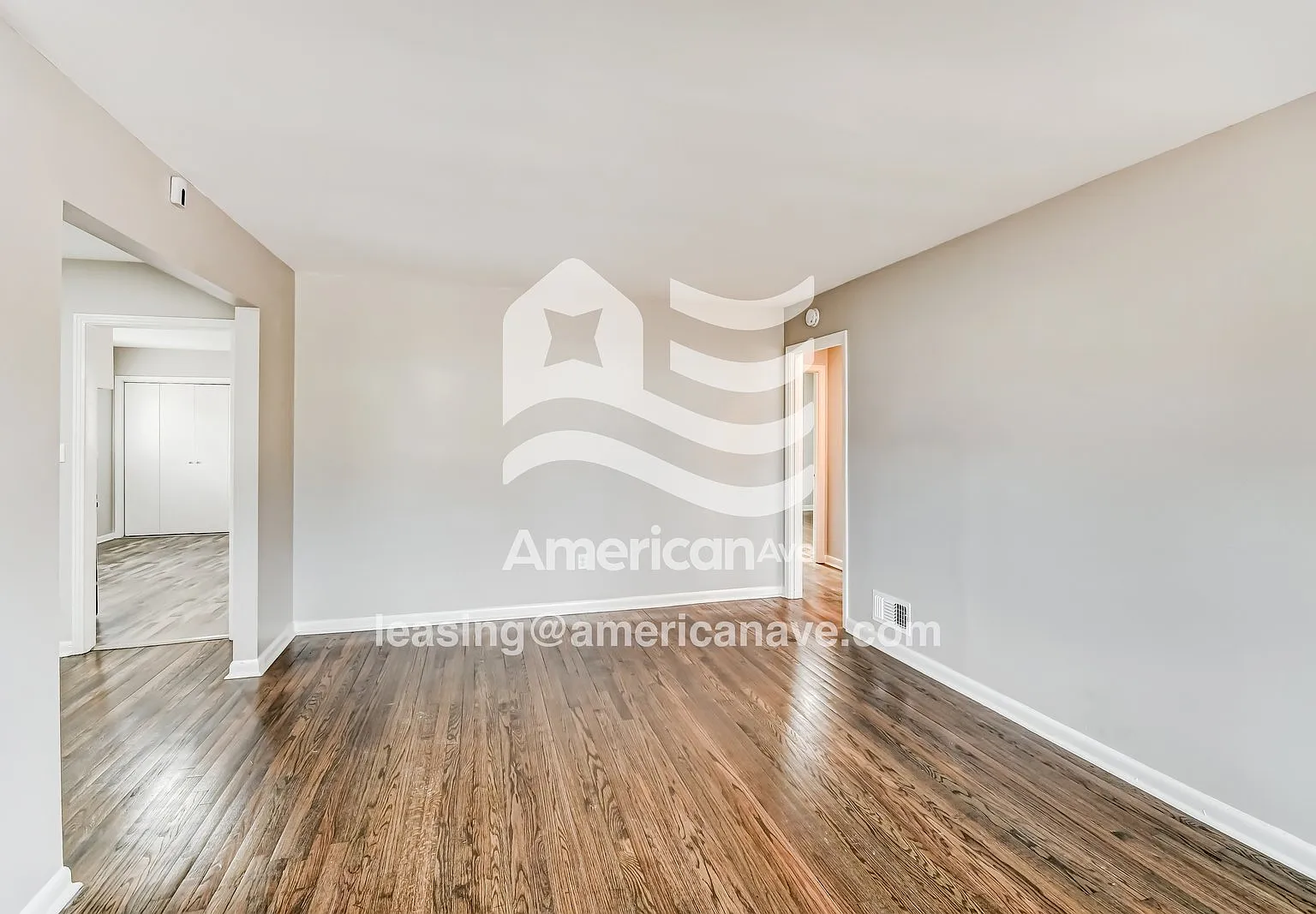 3 bed, 1.0 bath, 1109 sqft, $1,182 — Photo 4
