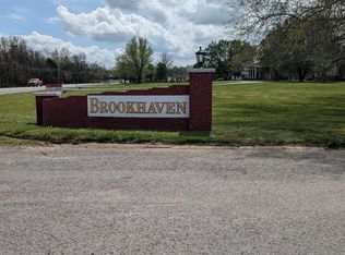 302 Hilltop Dr, Shelbyville, TN 37160