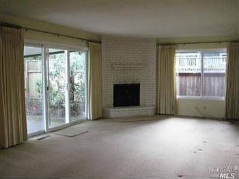 5th image of 1217 West St