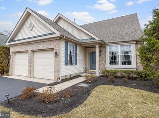 106 Glengarry Ln, Hainesport, NJ 08036