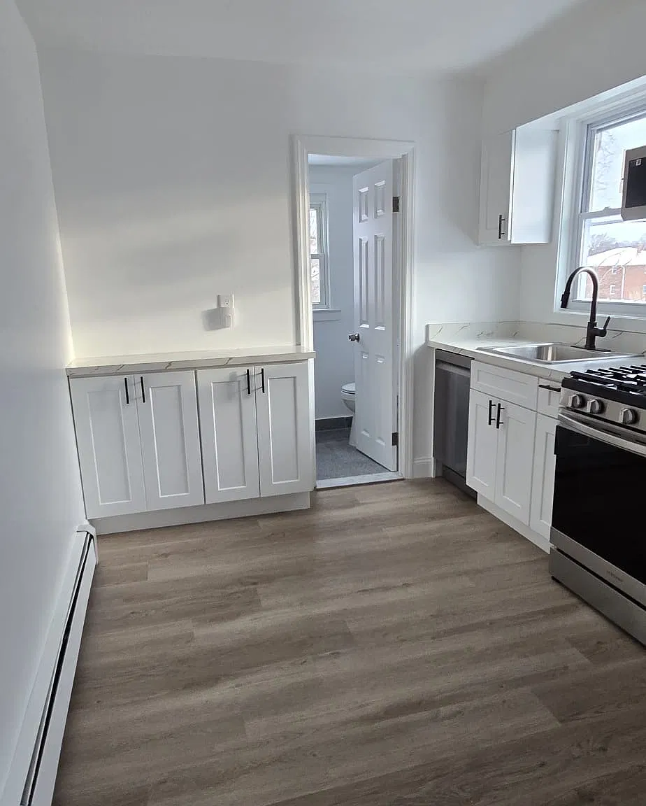 2 bed, $2,600 — Photo 3