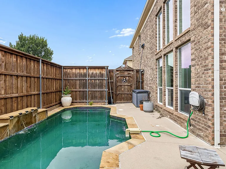 2245 Jaguar Dr — Photo 34