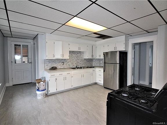 5th image of 41 Albion St Floor 2