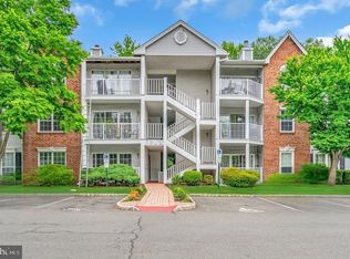 6 Lehavre Ct, Hamilton, NJ 08619