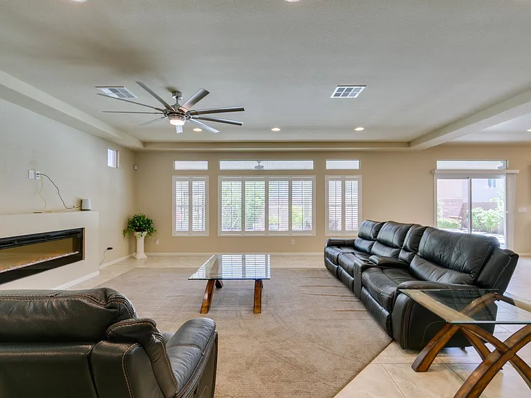 9766 Cadence Creek Ct — Photo 14