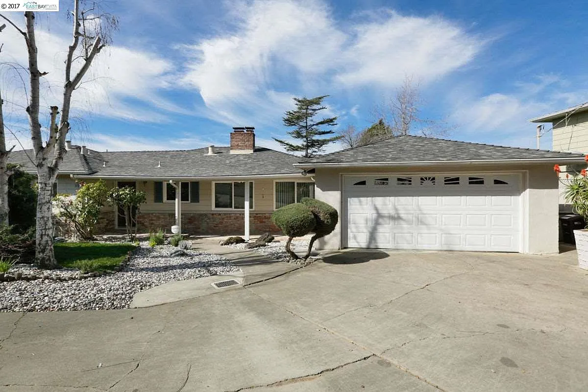 10875 Snowdown Ave photo 1