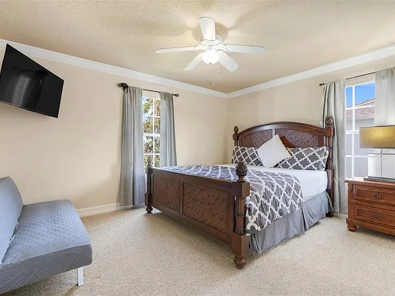 216 Montara Dr — Photo 25