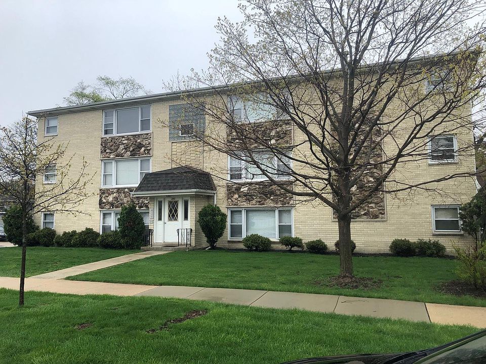 1st image of 395 Elk Blvd APT 3A