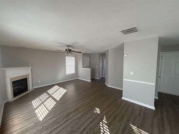 5th image of 209 Siesta Key Ct