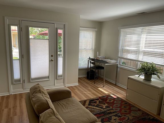 3rd image of 414 Wisconsin Ave APT A