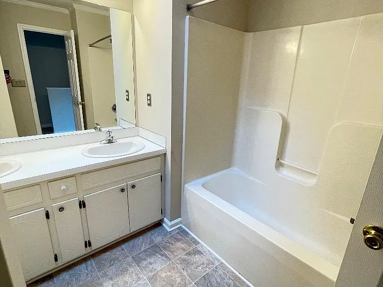 930 Spring Forest Rd #B4 — Photo 16