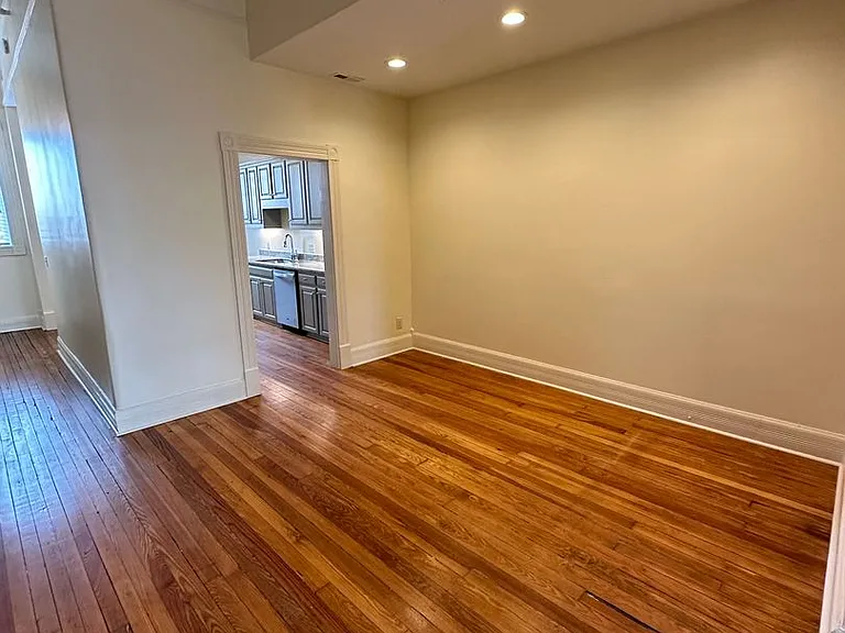 160A E Main St — Photo 9