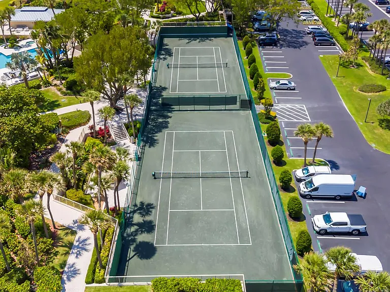 4301 N Ocean Blvd #1002 — Photo 39