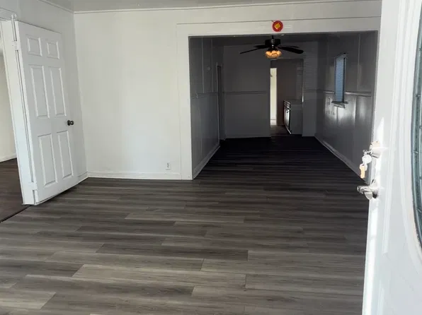 204 E Moneta Ave, Bakersfield, CA 93308
