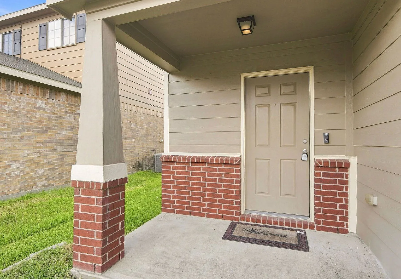 3 bed, 2.5 bath, 2160 sqft, $1,850 — Photo 4