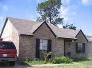 2512 Navasota Cir, Fort Worth, TX 76131
