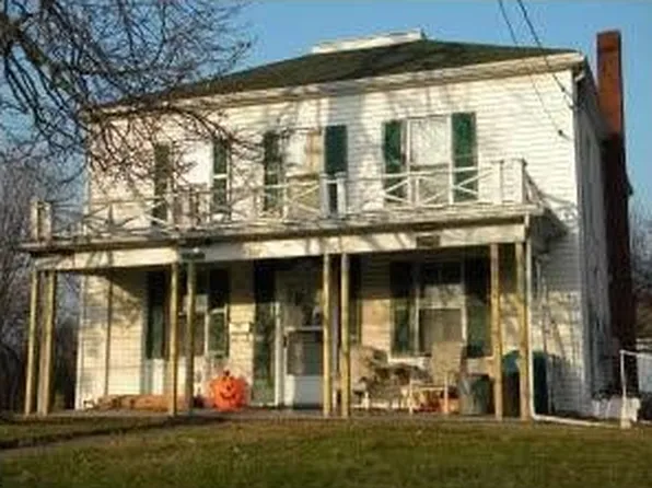 1307 Lucas St, Muscatine, IA 52761