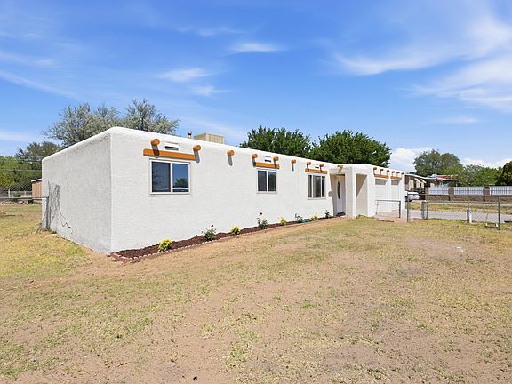 4th image of 4719 Gordon Rd