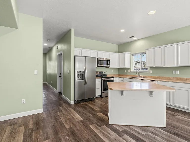 7834 Phaedra Ln — Photo 5