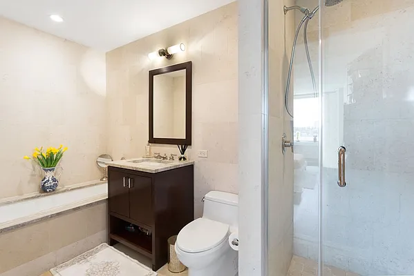 Sold by BLU Real Estate | media 26