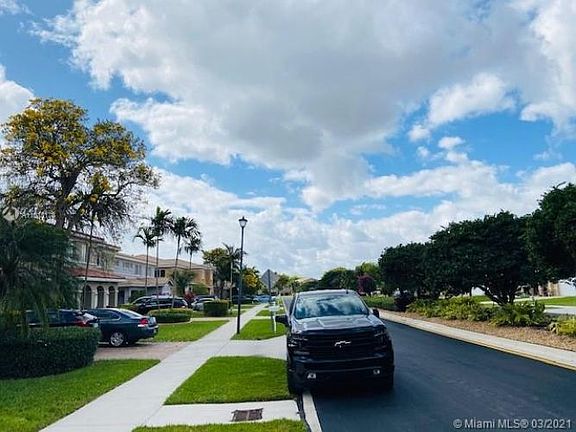5th image of 20607 NW 12th Ave