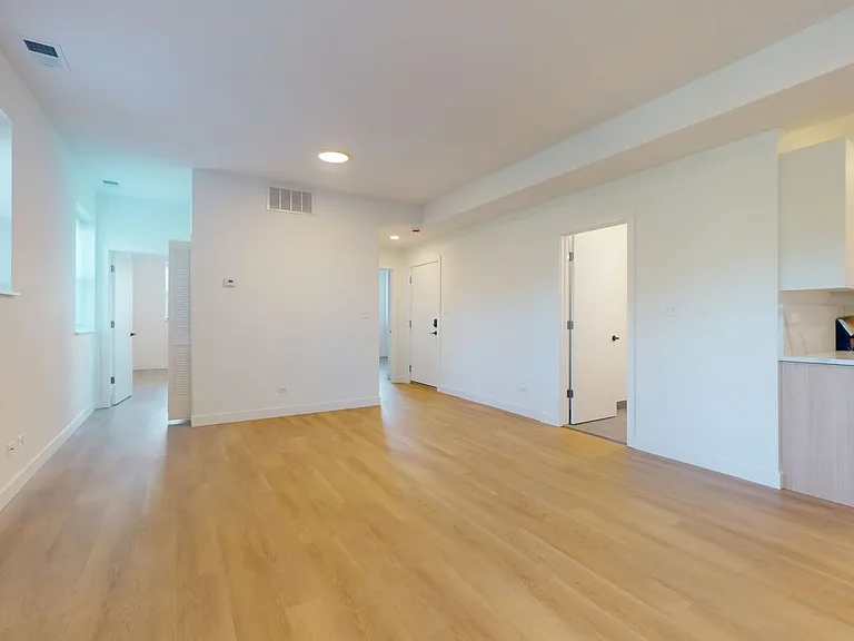 Dining/Living room