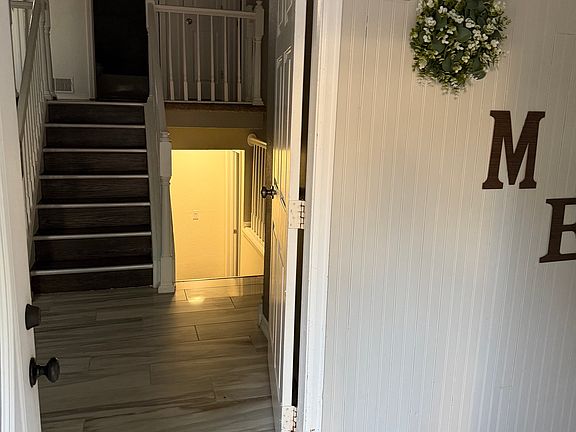 2nd image of 1486 S Biscay Ct