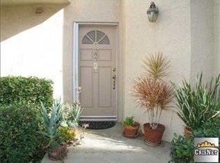 22228 Shadow Valley Cir, Chatsworth, CA 91311