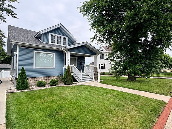 2nd image of 264 E 161st Pl