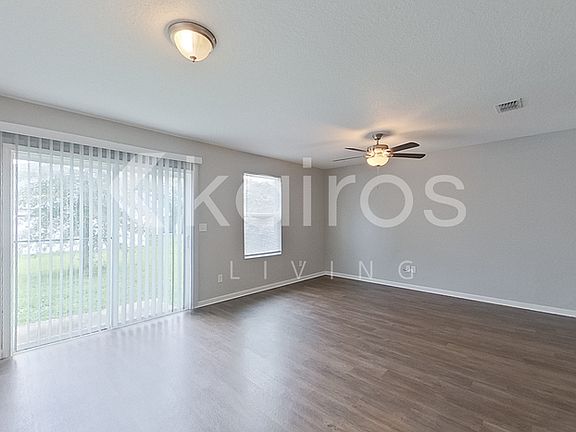 2nd image of 1307 Mull St