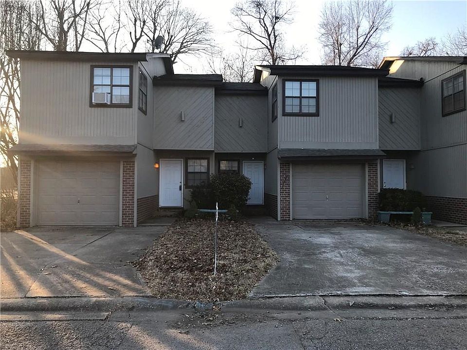 1st image of 714 Tiger Blvd APT B