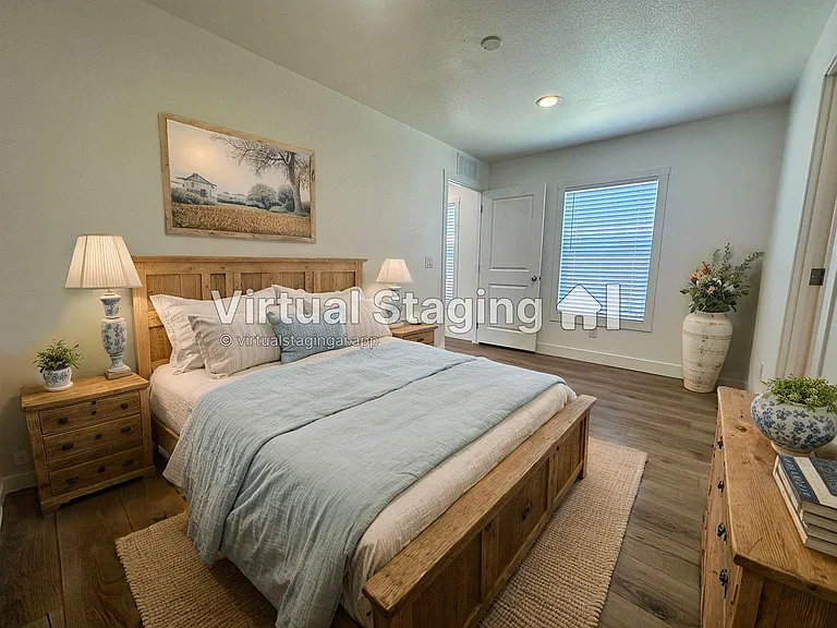 2060 N Ctr #411 — Photo 15