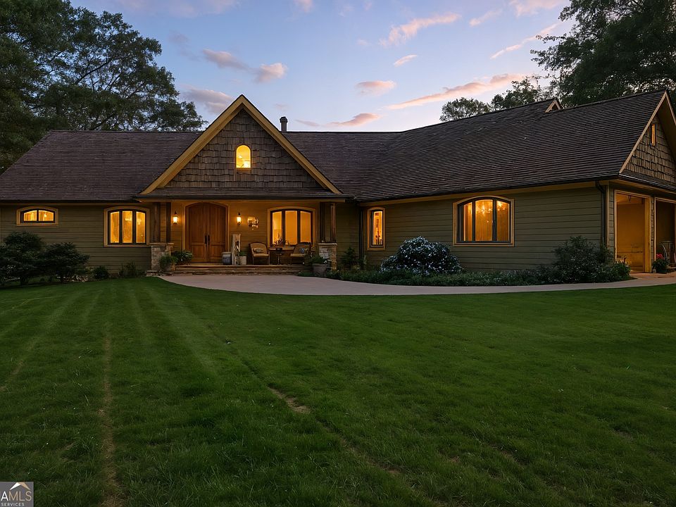 1st image of 1320 Burroughs Rd