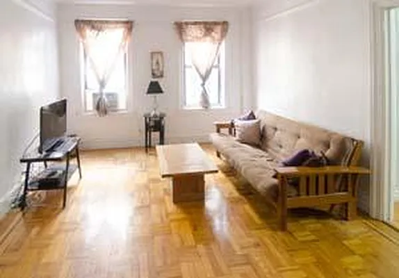 Sold by Sovereign Associates | media 20