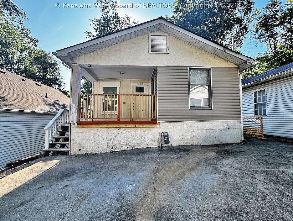 1st image of 417 Spencer St