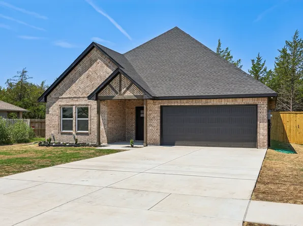 5930 Colorado St, Greenville, TX 75402