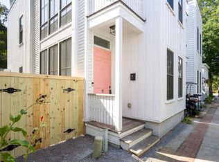 9 Porters Ct, Charleston, SC 29403