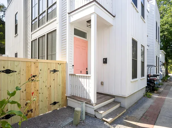 9 Porters Ct, Charleston, SC 29403